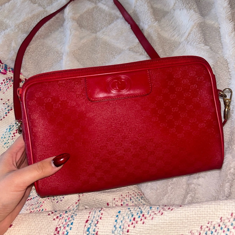 Gucci Red Crossbody Bag with Textured Leather